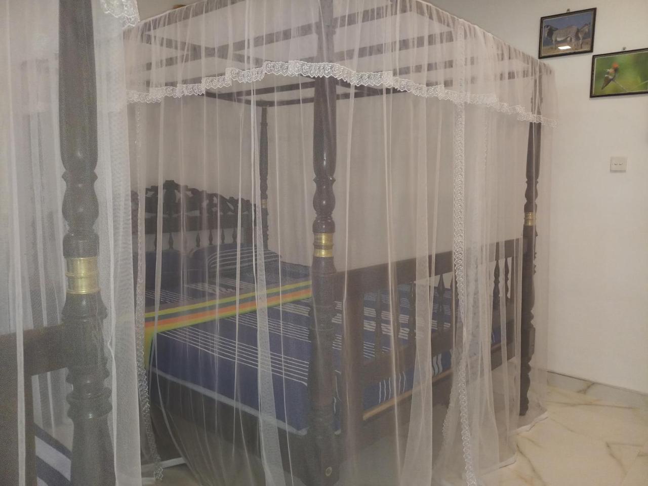 Ramya Nest Inn Mirissa Bagian luar foto
