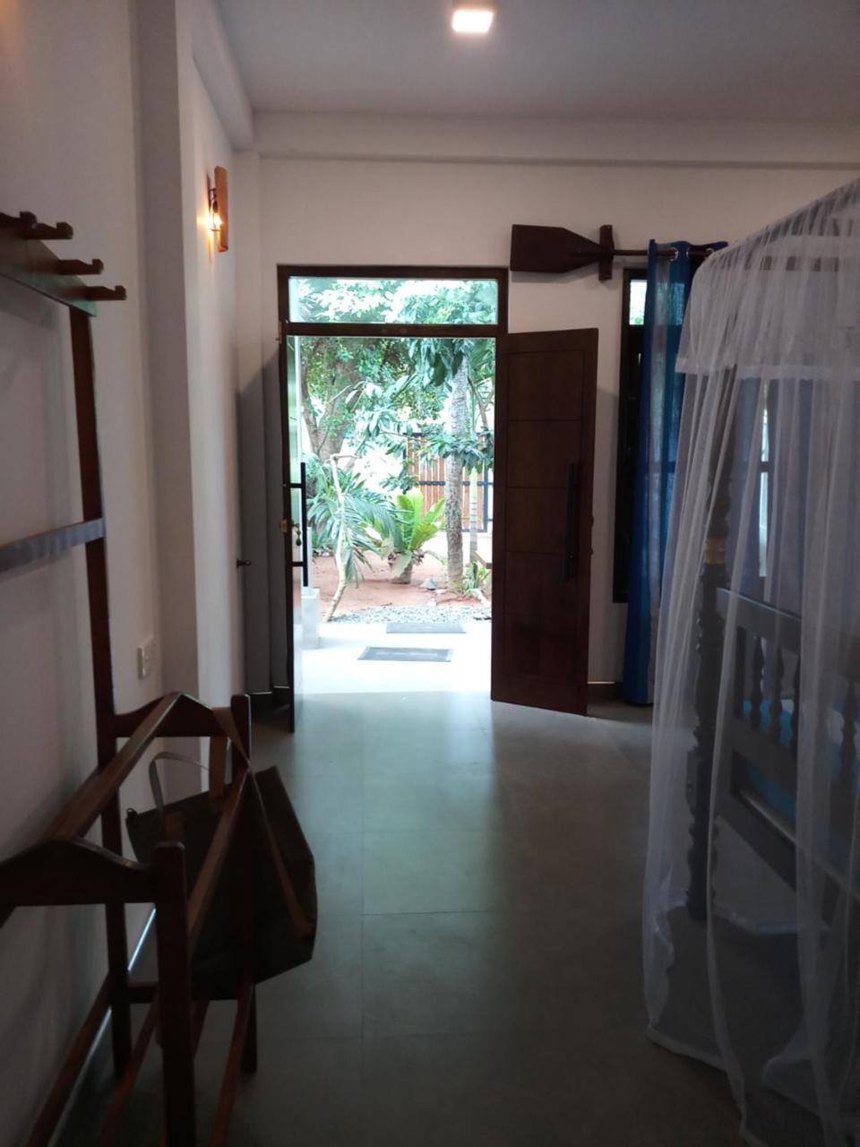 Ramya Nest Inn Mirissa Bagian luar foto